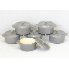 Żeliwny okrągły garnek, kolor szary